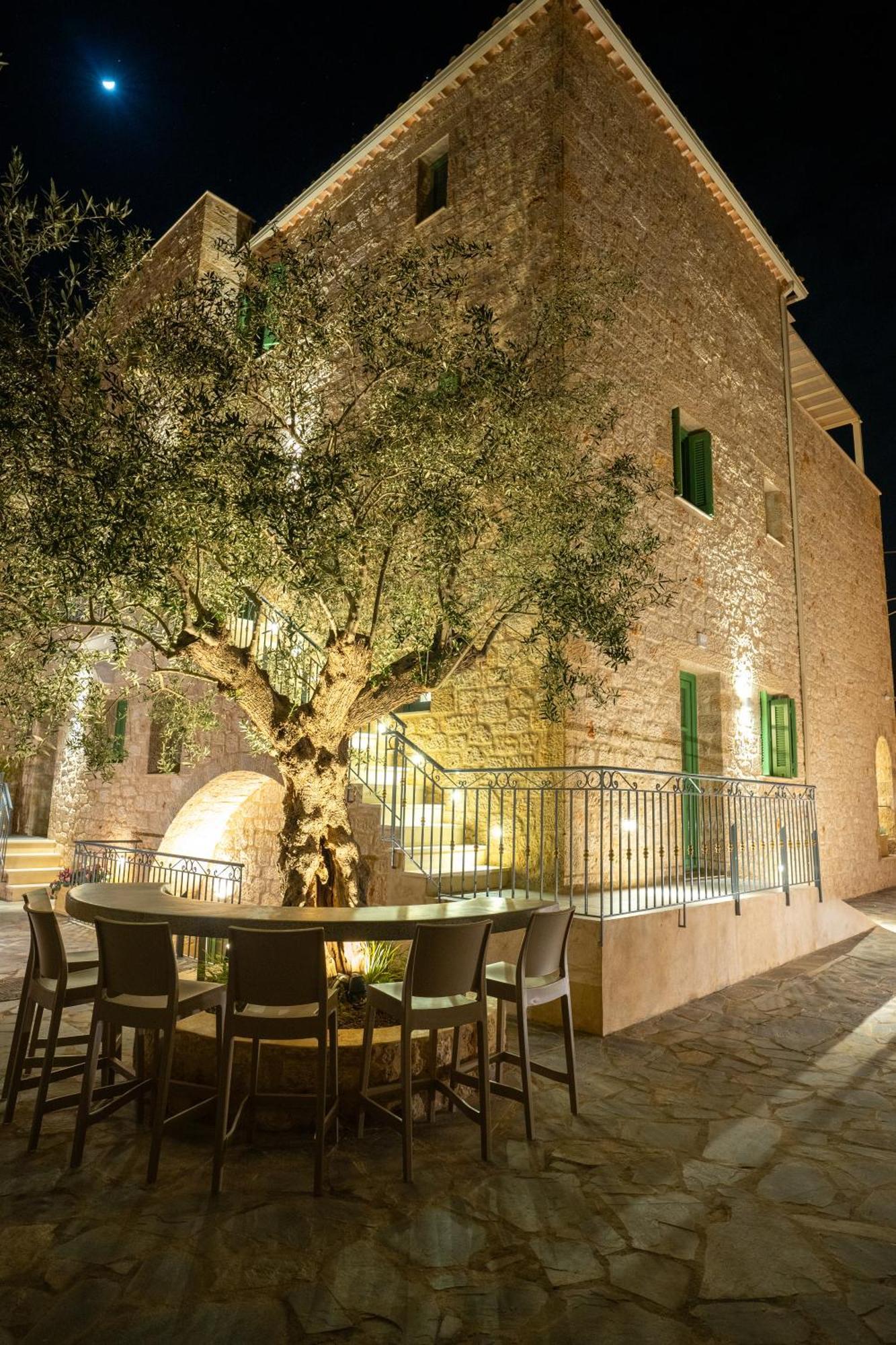 Olvio Suites Kardhamili Exterior foto